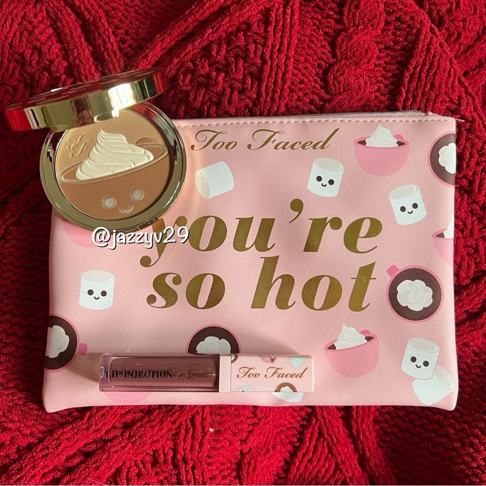 ☕️Too Faced You're So Hot Bronzer and Lip Gloss Set☕️